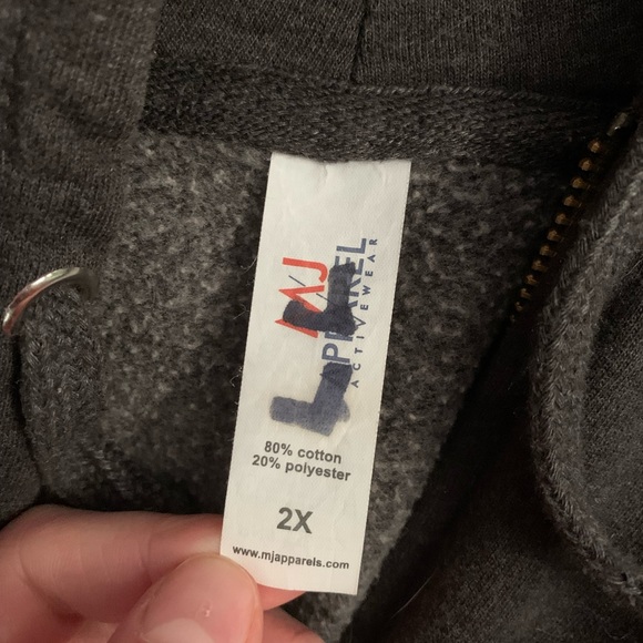 Trader Joe’s worker sweatshirt, 2 XL, spacious and soft - Picture 5 of 6